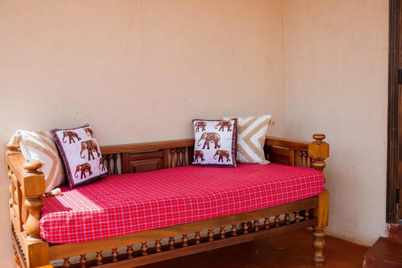 Wild Amboseli Ndovu Cottage. Esterno foto